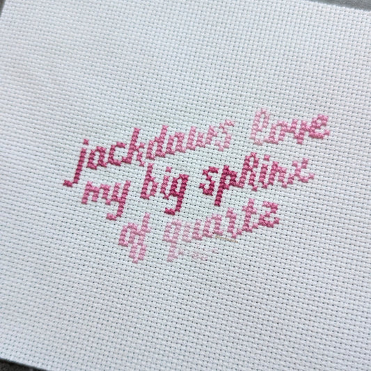 "Quinn" - Cross-Stitch Font